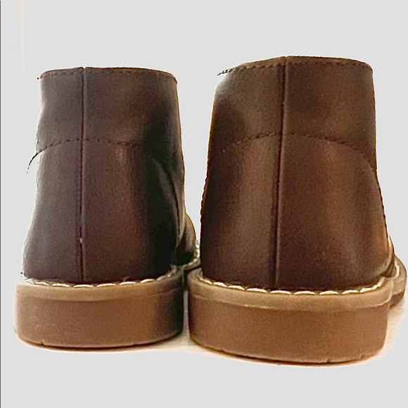 2 Pairs of Toddler Size 6 Leather Boots, 1 Brown 1 Black Different Styles - Picture 4 of 9